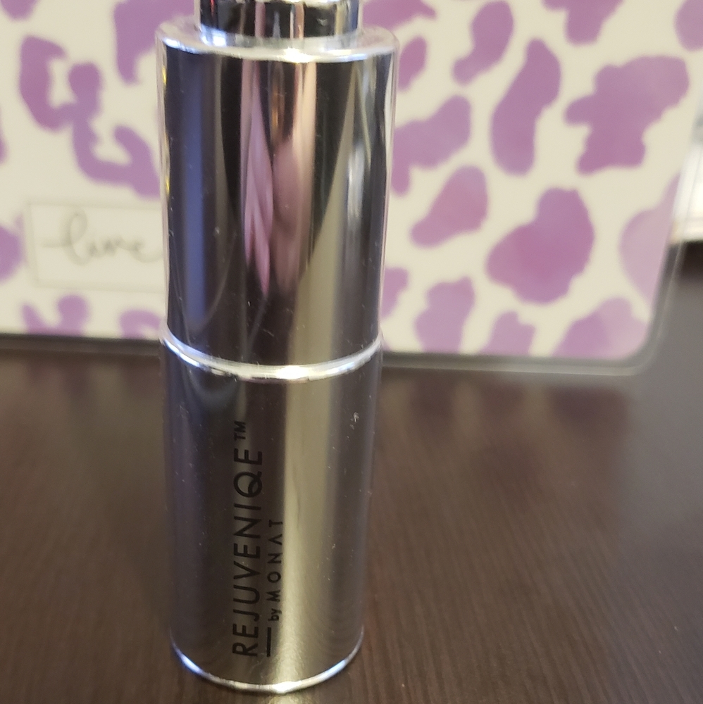 Monat Rejuvenique Travel Size